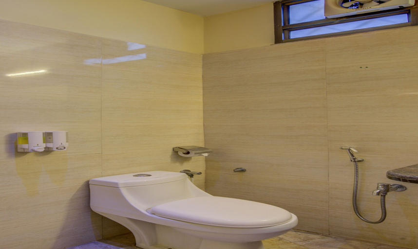 Bathroom 4, Treebo Archie Regency, Ranchi