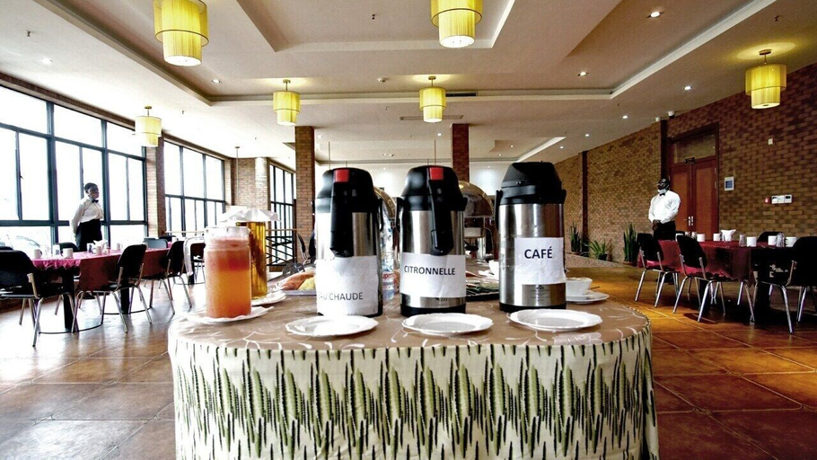Food & Drinks 4, BENGO HOTEL, Mvila