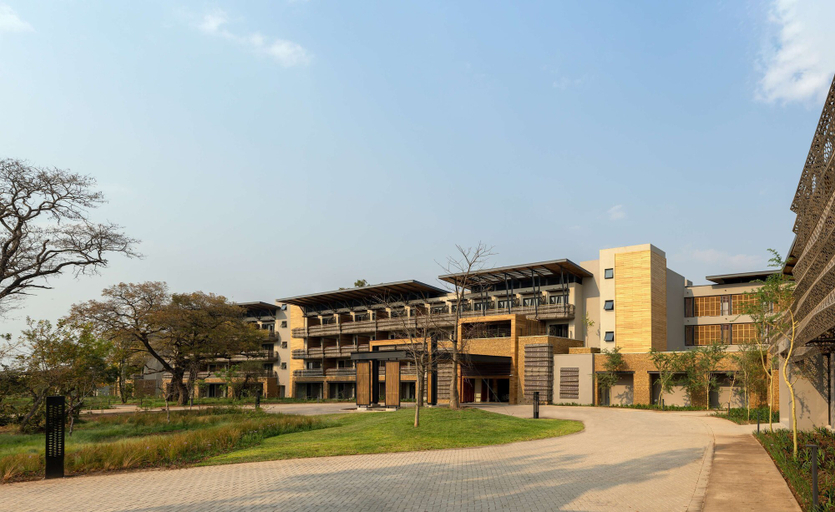 Exterior & Views 2, Radisson Blu Mosi-oa-Tunya Livingstone Resort, Livingstone