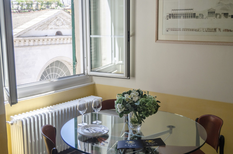 Others 5, JOIVY Piazza Dei Greci Nel Cuore Della Storia, Genova