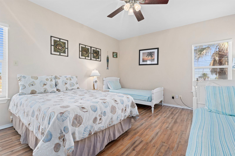 Bedroom 2, Casa Azul, Aransas