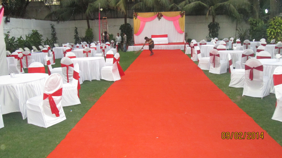 Food & Drinks 5, Oritel Service Apartments, Mumbai Suburban
