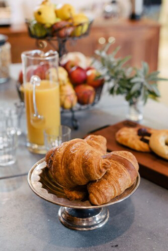 Food & Drinks 5, The Florance, Launceston - Pt B