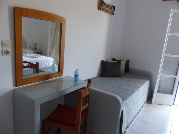 Bedroom 3, Rooms Mary, South Aegean