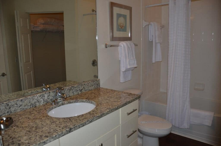 Bathroom 3, Lucaya 4 Bedrooms 3 Baths Townhome!, Osceola