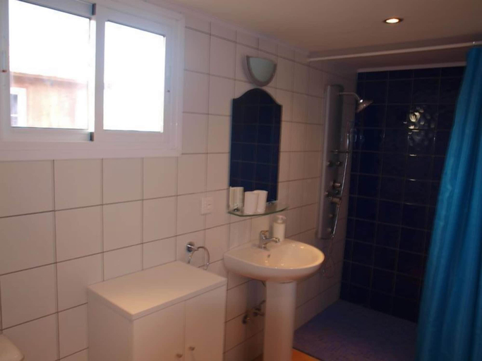 Bathroom 4, Ecovillaclub, Santa Cruz de Tenerife