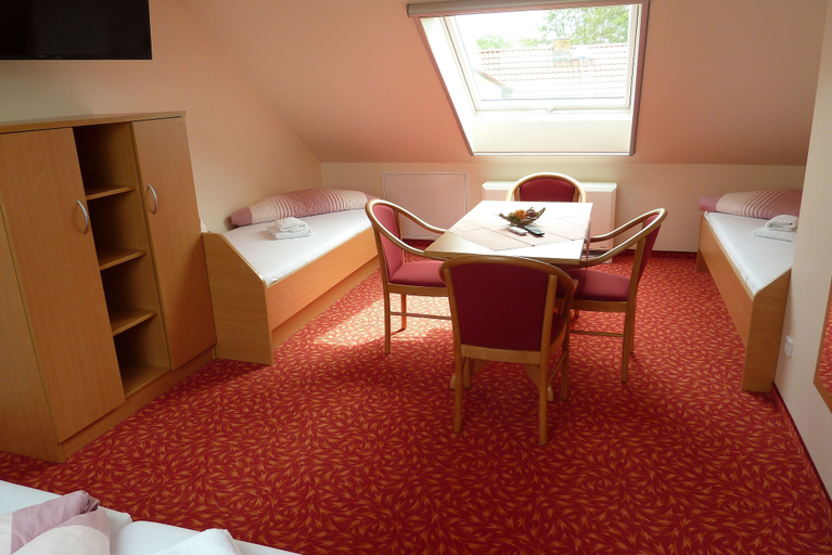 Bedroom 2, Spreewald Pension Spreeaue, Spree-Neiße