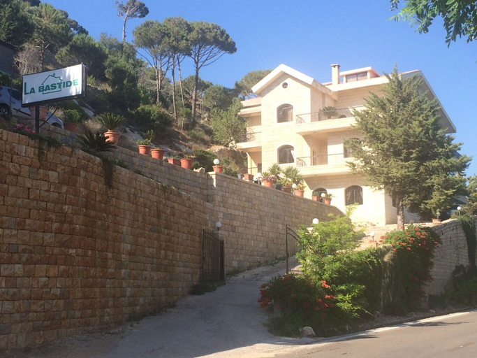 Exterior & Views, Hôtel La Bastide Deir El Qamar, Chouf