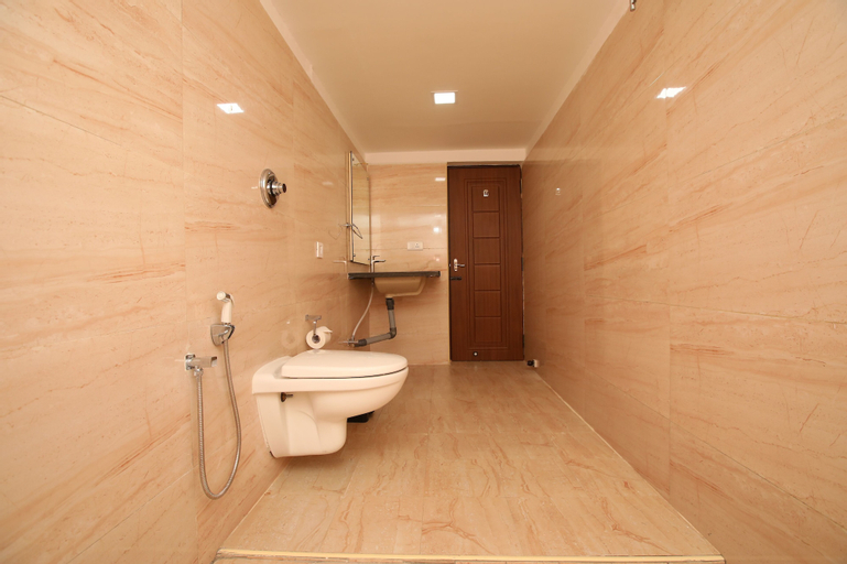 Bedroom 4, Hotel Golden Gateway, Vellore