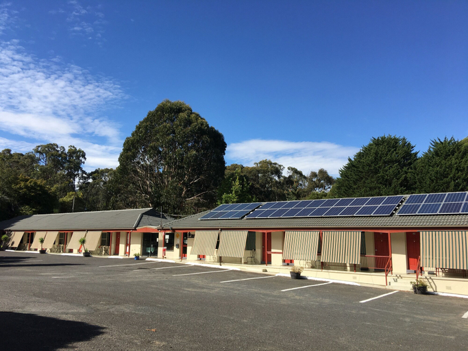 Exterior & Views 2, Black Forest Motel, Macedon Ranges Bal