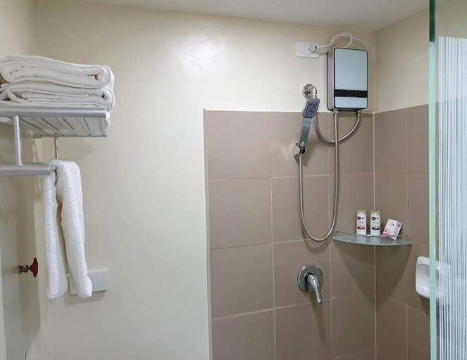 Bathroom 3, Soltana Nature Residences, Lapu-Lapu City