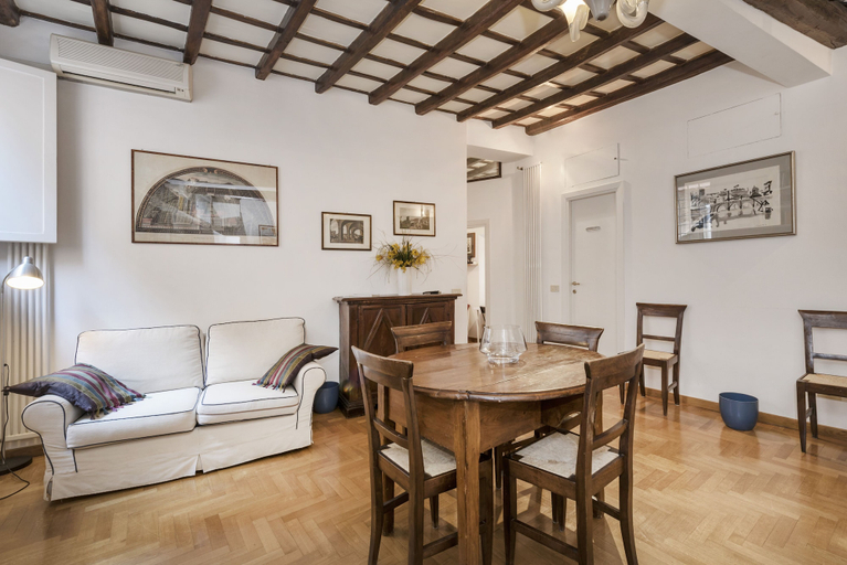 Others 5, Cappellari, Rome