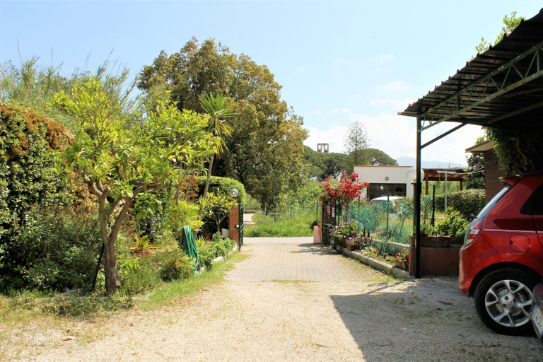 Parking 2, Appartamenti Val di Denari, Livorno