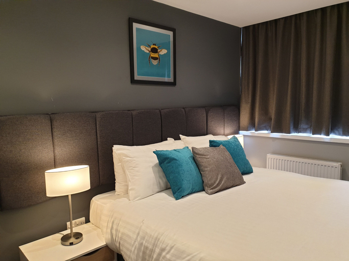 Bedroom 2, The Spires Serviced Apartments Cardiff, Cardiff