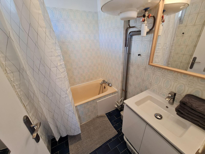 Bathroom 4, GregBnb - Le Joal - Toulon Ouest, Var