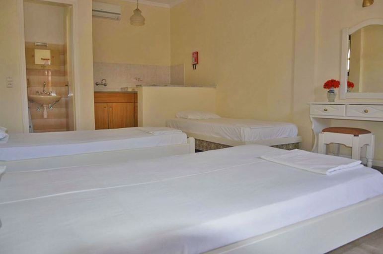 Bedroom 3, Seafront Apartments, Ionian Islands