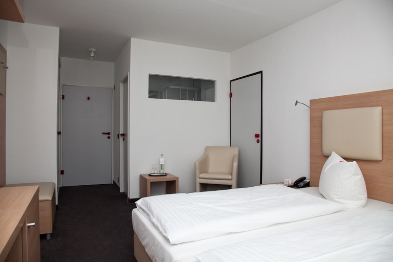 Bedroom 3, Hotel Bartmanns Haus, Lahn-Dill-Kreis