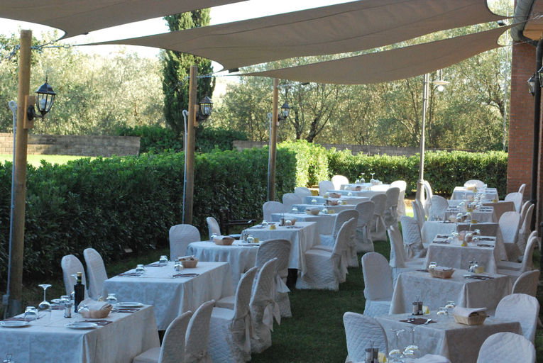 Food & Drinks 3, Borgo degli Olivi, Livorno