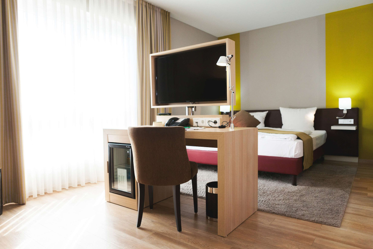 Bedroom 5, Weinhotel Kaisergarten, Alzey-Worms