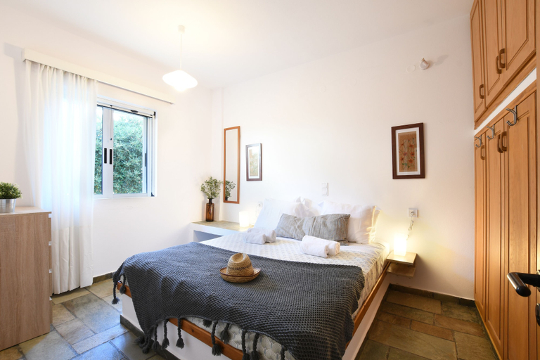 Bedroom 3, Villa Breath of the Sea, Crete
