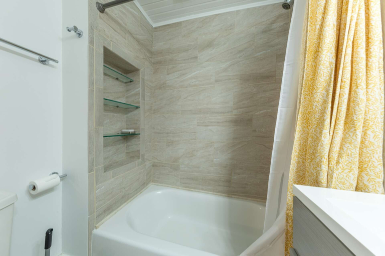 Bathroom 4, Riverview, Essex