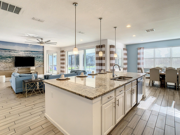 Food & Drinks, Sonoma Resort, Private Pool, and Much More!!, Osceola