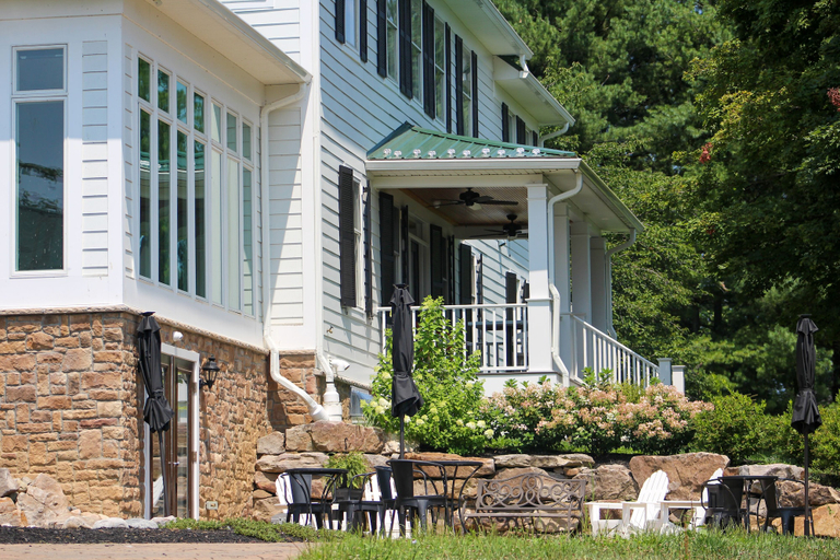 Exterior & Views 2, Inn at Mary's Land Farm, Howard