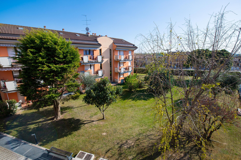 Exterior & Views 2, Appartamento Francesca, Brescia