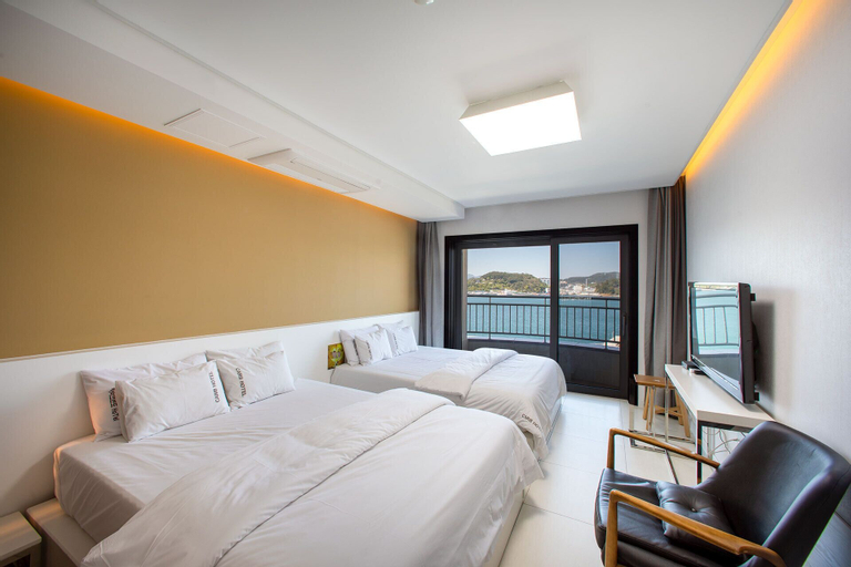Carib Condo Hotel, Tongyeong