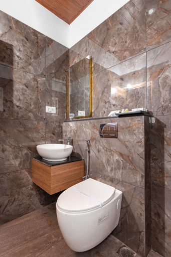 Bathroom 4, Ramee Wolkenburg Resort and Spa Munnar, Idukki
