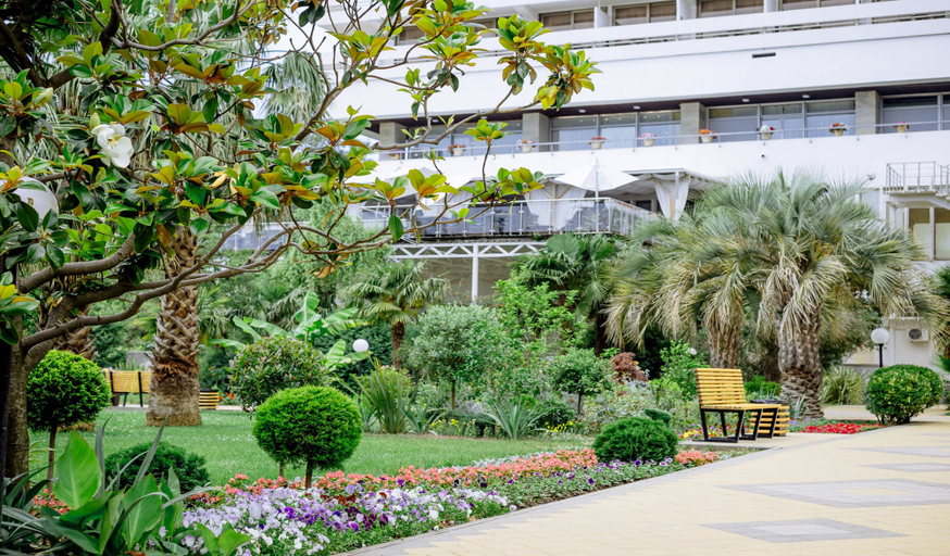 Exterior & Views 2, Grand Hotel Zhemchuzhina, Sochi gorsovet