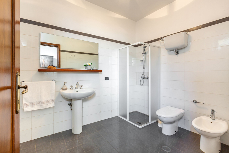 Bathroom, Appartamento Girasole, Lecce