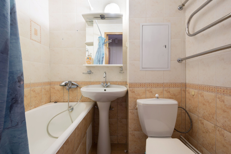 Bathroom 3, Moskva4you on Serpukhovskiy Val, Central