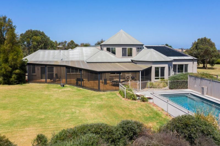 Sport & Beauty 1, The Track House, Bass Coast - Phillip Is.