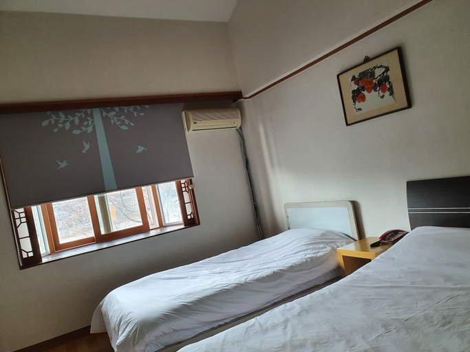 Bedroom 2, Gurye Little Prince Pension, Gurye