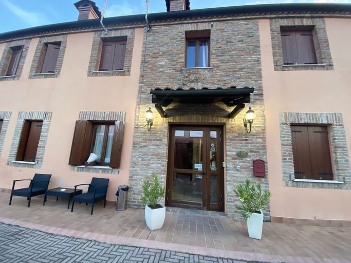 Exterior & Views 2, Hotel Le Corti, Ferrara