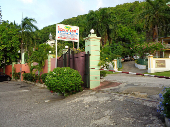 Others 4, Tropical Court Hotel