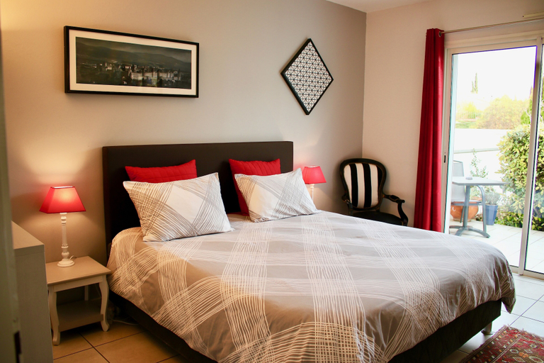 Bedroom 5, Les Balcons de Maragon, Aude