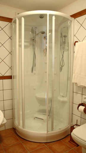 Bathroom 5, B&B Le Village, Aosta
