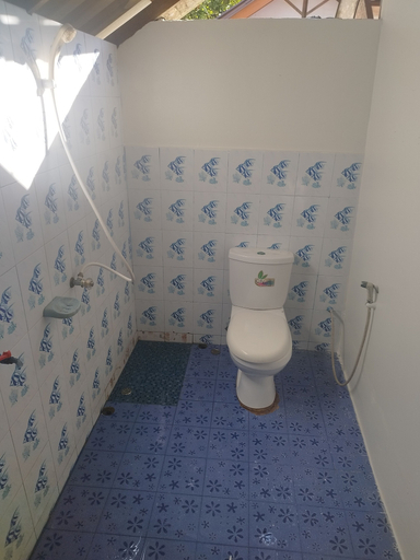 Bathroom 5, The Mermaid House, K. Ko Kut