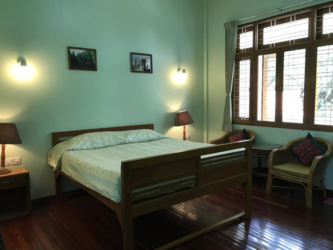 Bedroom 2, Ma Ma Guest House, Mandalay
