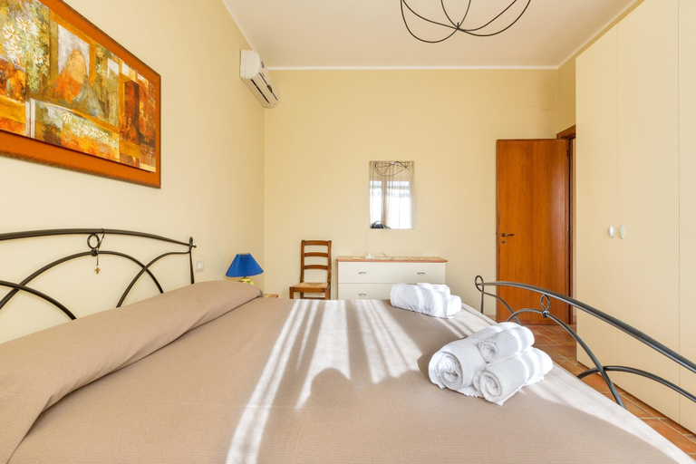 Bedroom 4, Podere Corde di Lana, Lecce