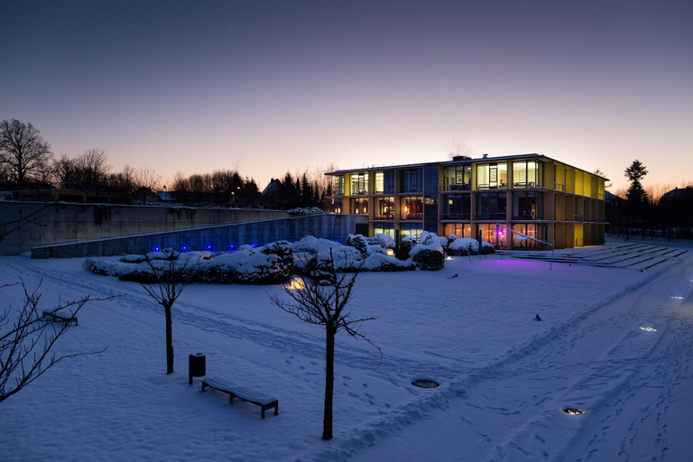 Exterior & Views 2, rugs Hotel am Schlosspark Lichtenwalde, Mittelsachsen