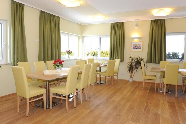 Food & Drinks 5, Pension Sommerauer, Hallein
