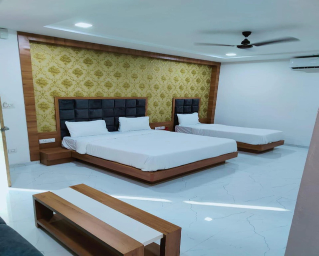 Bedroom 2, Hotel Rest and Leaf, Anand