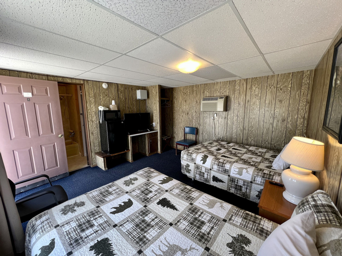 Bedroom 2, Border Inn Casino, Millard