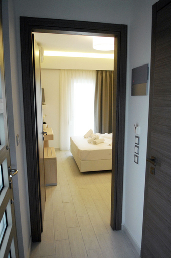 Bedroom 4, Litsa Apartments, Central Macedonia