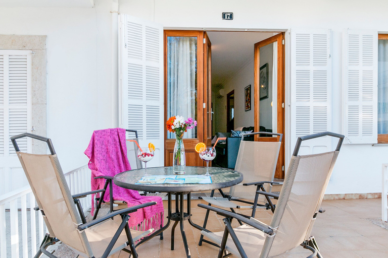 Others 4, Townhouse Marga, Baleares