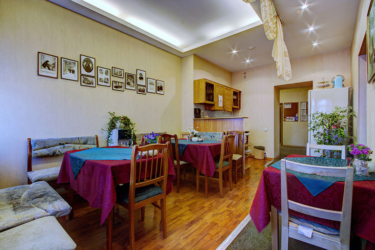 Food & Drinks, Elegy Hotel, Sankt-Peterburg gorsovet