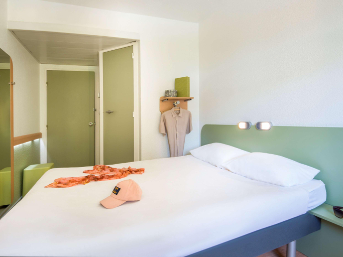 Bedroom 2, ibis budget Aix en Provence Est le Canet, Bouches-du-Rhône